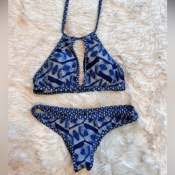 Lucky brand two piece bikini - Picture 2 of 9